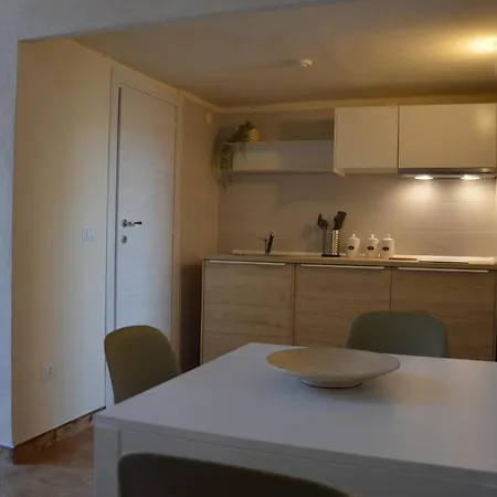 Dimora Sole Raggiante アパート